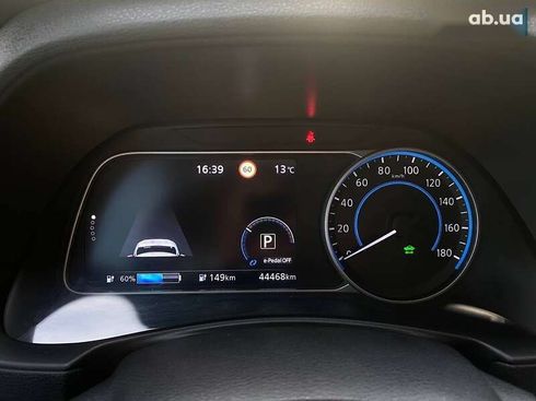 Nissan Leaf 2019 - фото 19