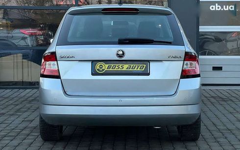 Skoda Fabia 2015 - фото 5