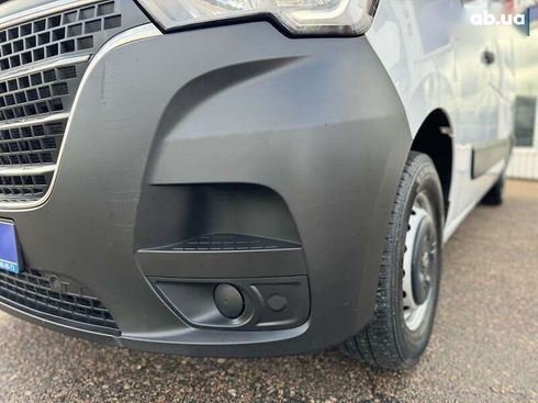 Renault Master 2020 - фото 16