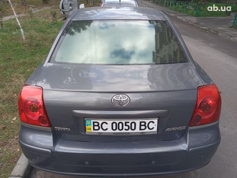 Toyota Avensis 2004 серый - фото 4