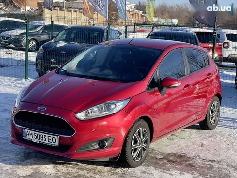 Ford Fiesta 2016 - фото 2