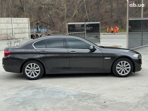 BMW 5 серия 2013 коричневый - фото 10