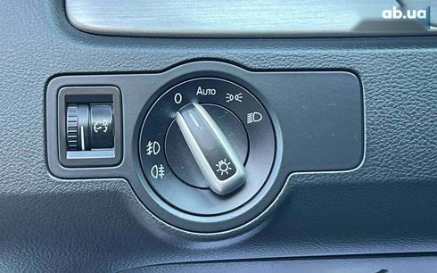 Volkswagen Passat 2012 - фото 11