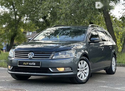 Volkswagen Passat 2012 - фото 2