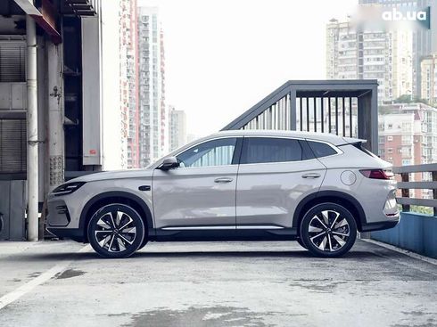 BYD Song Plus 2025 - фото 8