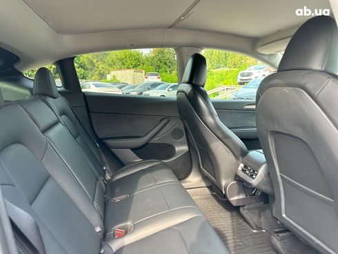 Tesla Model Y 2024 серый - фото 27