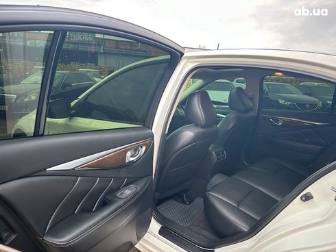 Infiniti Q50 2018 белый - фото 19