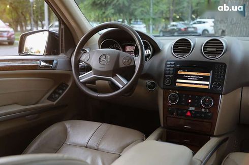 Mercedes-Benz M-Класс 2010 - фото 11