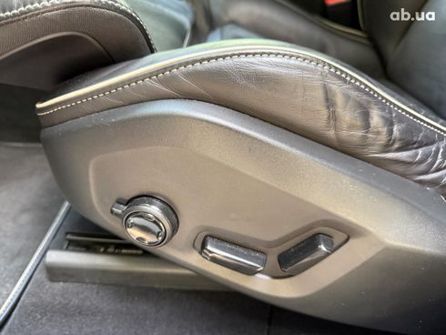 Volvo XC60 2019 серый - фото 19