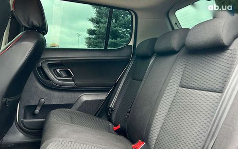 Skoda Fabia 2011 - фото 19