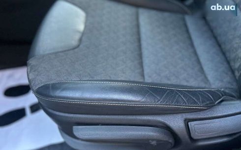 Kia Niro 2019 - фото 11