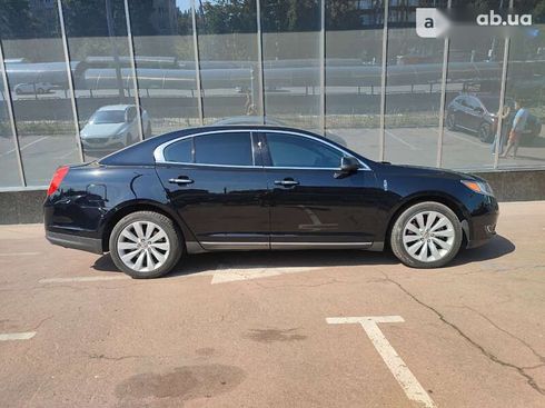 Lincoln MKS 2016 - фото 2