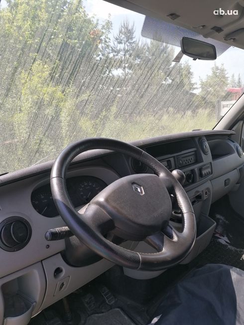 Renault Master 2008 красный - фото 11