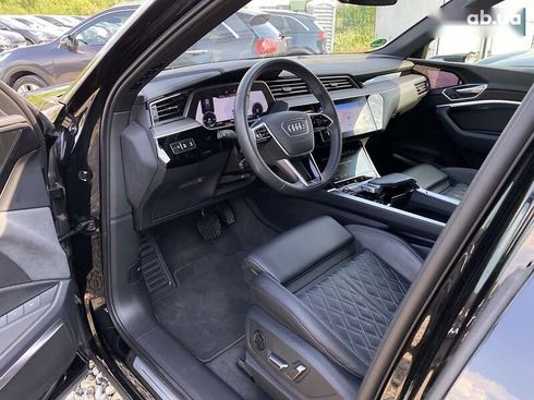 Audi Q4 Sportback e-tron 2023 - фото 2