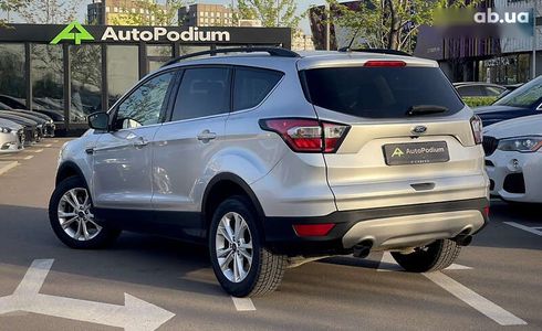 Ford Escape 2017 - фото 8