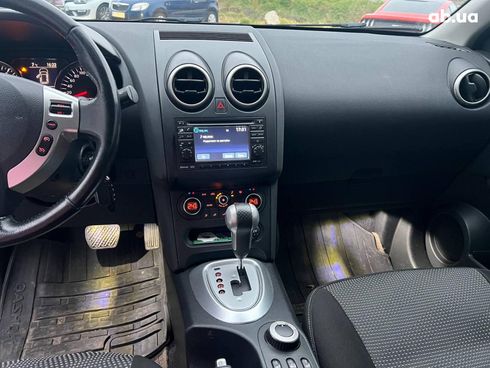 Nissan Qashqai 2011 белый - фото 55