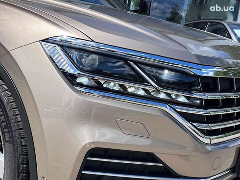 Volkswagen Touareg 2019 - фото 3