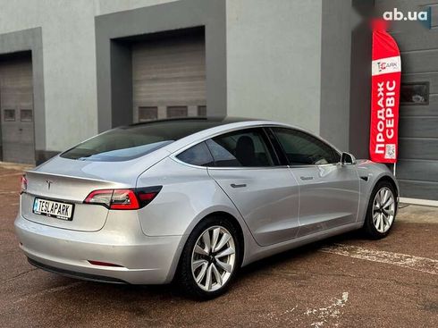 Tesla Model 3 2018 - фото 10