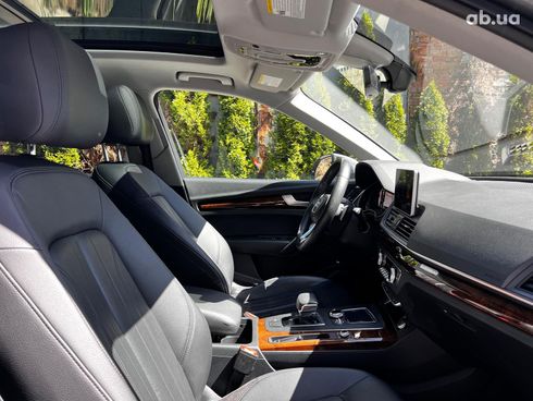 Audi Q5 2018 серый - фото 17