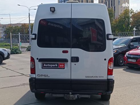 Opel Movano 2000 белый - фото 10