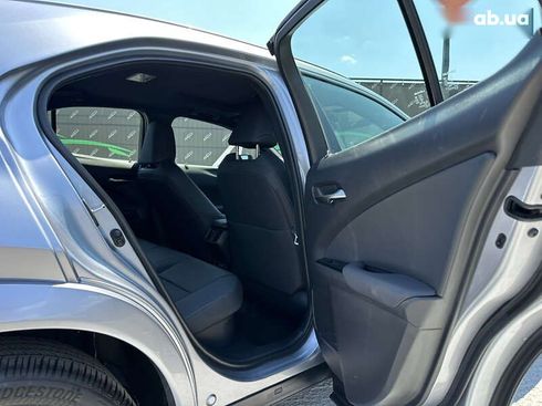 Lexus UX 2023 - фото 27