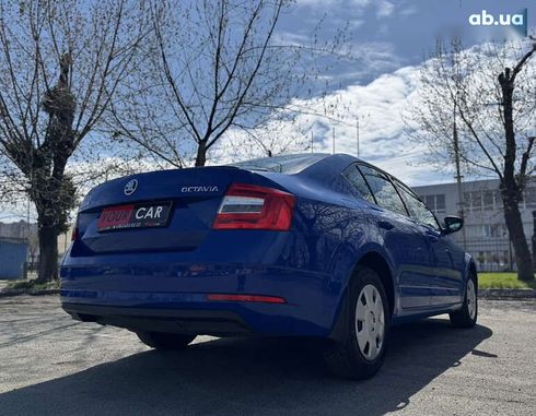 Skoda Octavia 2020 - фото 17