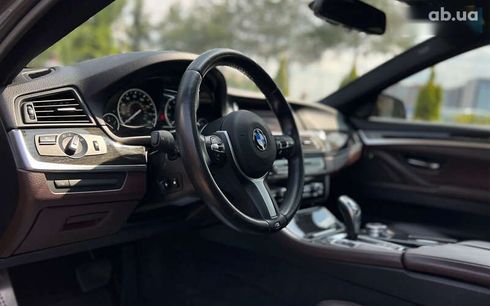 BMW 5 серия 2015 - фото 21