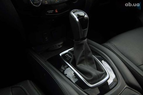 Nissan Rogue 2018 - фото 17