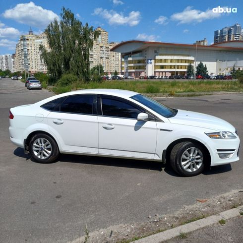 Ford Mondeo 2011 белый - фото 5