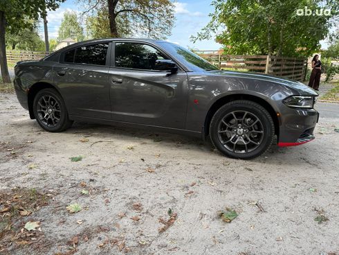 Dodge Charger 2017 серый - фото 4