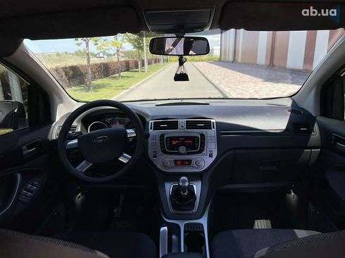 Ford Kuga 2011 - фото 15