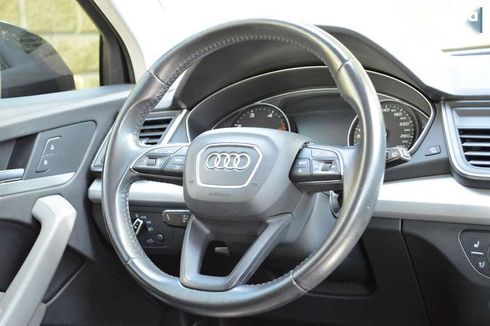 Audi Q5 2017 - фото 27