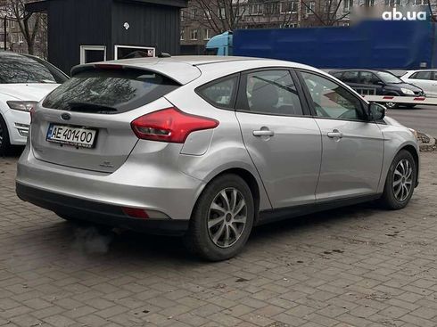 Ford Focus 2016 - фото 9