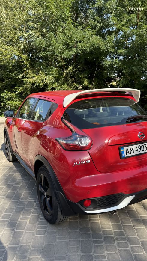 Nissan Juke 2018 красный - фото 20