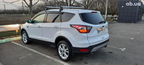 Ford Escape 2017 белый - фото 8