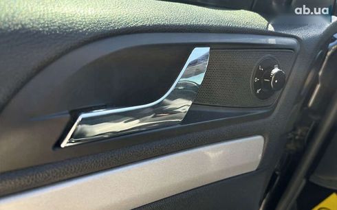 Skoda Octavia 2012 - фото 11