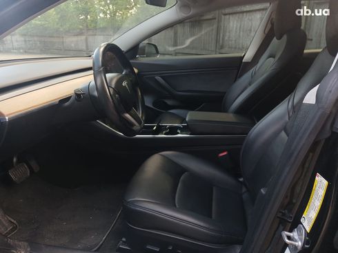 Tesla Model 3 2019 черный - фото 10