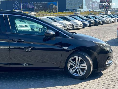 Opel Astra K Hatchback 2017 черный - фото 11