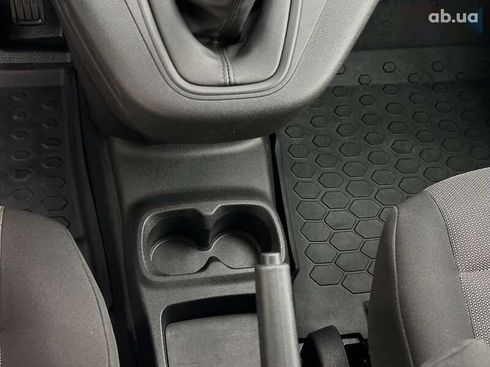 Citroёn Berlingo 2022 - фото 26