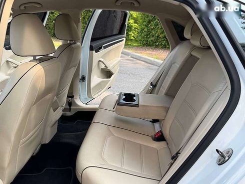 Volkswagen Passat 2017 - фото 26