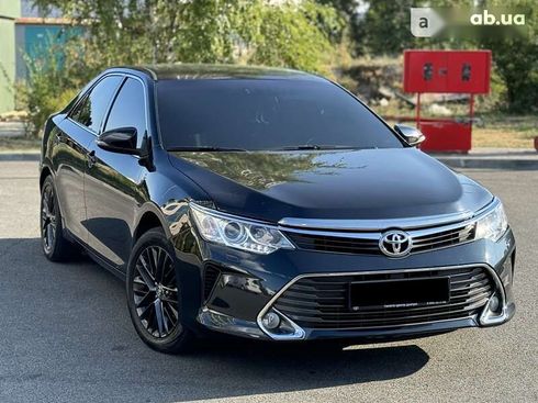 Toyota Camry 2014 - фото 15