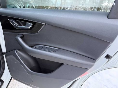 Audi Q7 2017 белый - фото 27