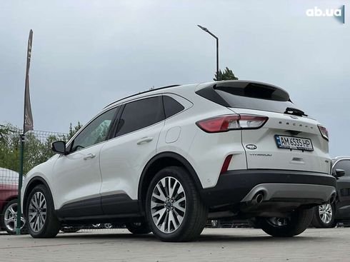 Ford Escape 2021 - фото 22