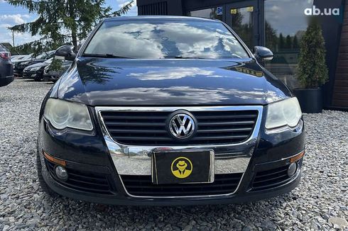 Volkswagen Passat 2010 - фото 2