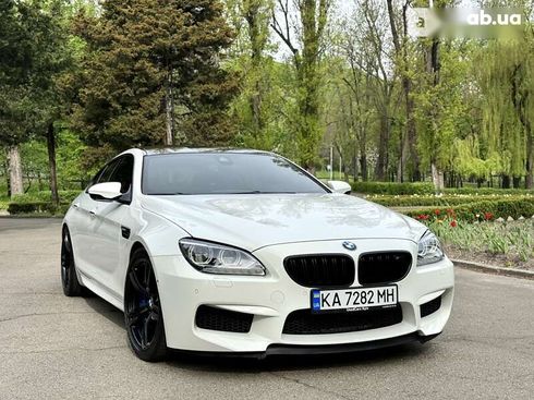 BMW M6 2014 - фото 15