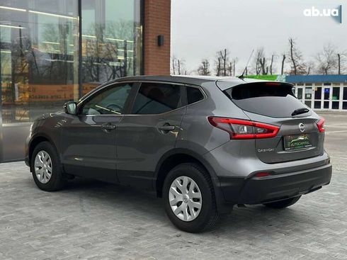 Nissan Qashqai 2019 - фото 12