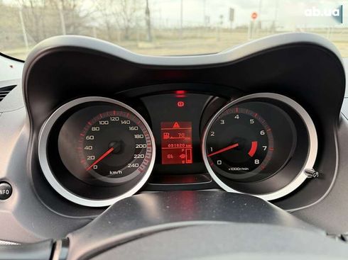 Mitsubishi Lancer 2009 - фото 16