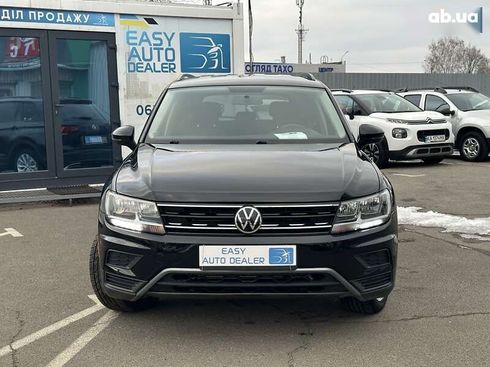 Volkswagen Tiguan 2018 - фото 2