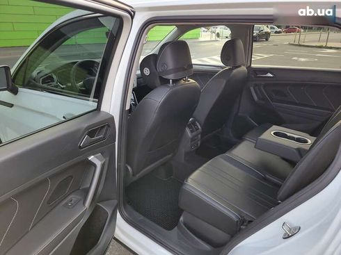 Volkswagen Tiguan 2022 - фото 24