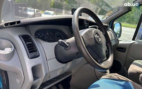 Opel Vivaro 2004 - фото 8